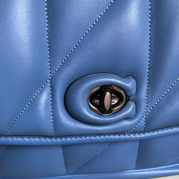 💰SOLD💰Coach Pillow Madison Shoulder Bag With Quilting Style C8560 - Picture 14 of 14